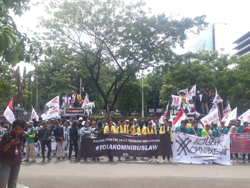 Dinilai Merugikan Rakyat, RAJAM Tolak Omnibus Law
