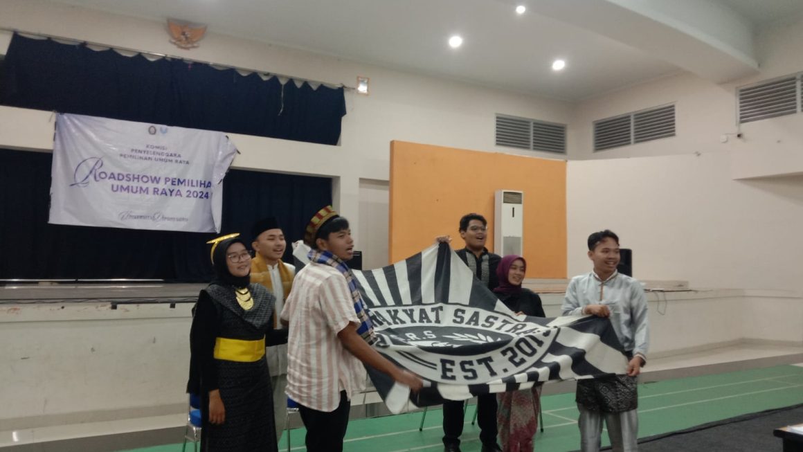 Roadshow Pemira di FIB: Tawaran para Calon Kabem-Wakabem Undip untuk Mewadahi Ruang Ekspresi Mahasiswa FIB