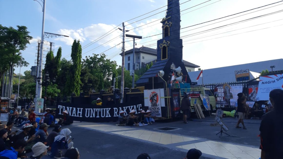 Aksi Jateng Guyub Desak Pemprov Jateng Selesaikan Konflik Agraria, Lingkungan, dan Infrastruktur